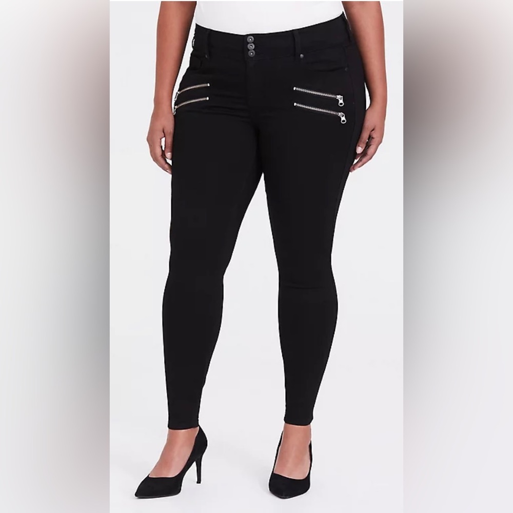 Torrid Black jeggings super stretch